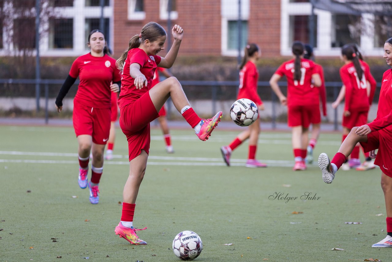 Bild 275 - wCJ Eimsbuettler TV - FC Rosengarten : Ergebnis: 2:0